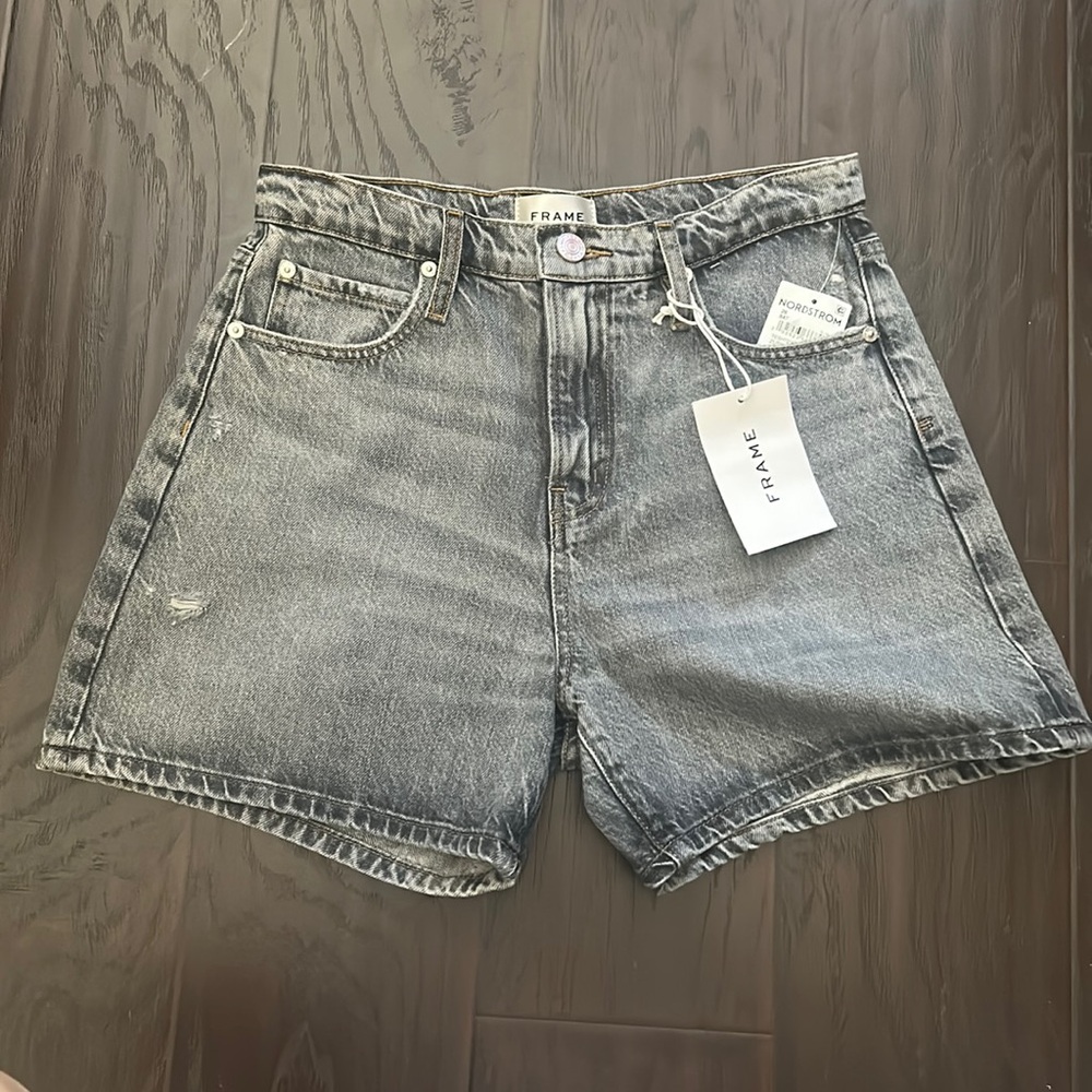 FRAME- Denim shorts